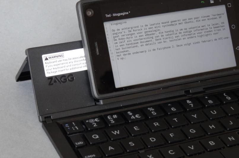 FairPhone2 en Zagg toetsenbord zagg